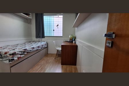Casa à venda com 110m², 3 quartos e 2 vagas
