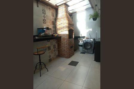 Casa à venda com 110m², 3 quartos e 2 vagas