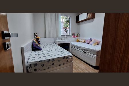 Casa à venda com 110m², 3 quartos e 2 vagas