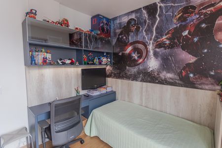 Apartamento à venda com 289m², 4 quartos e 5 vagas Apartamento à venda com 289m², 4 quartos e 5 vagasQuarto 2