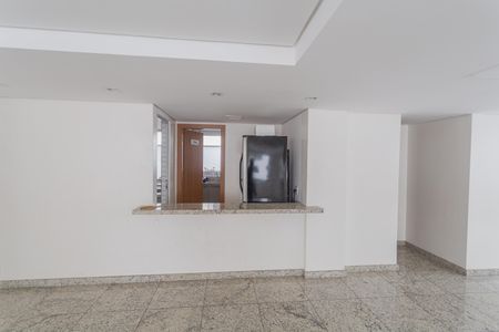 Apartamento à venda com 289m², 4 quartos e 5 vagas Apartamento à venda com 289m², 4 quartos e 5 vagasÁrea comum - Salão de festas
