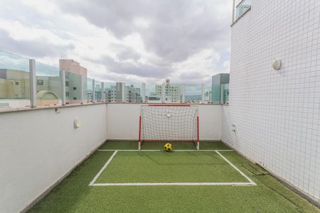 Apartamento à venda com 289m², 4 quartos e 5 vagas Apartamento à venda com 289m², 4 quartos e 5 vagasCobertura