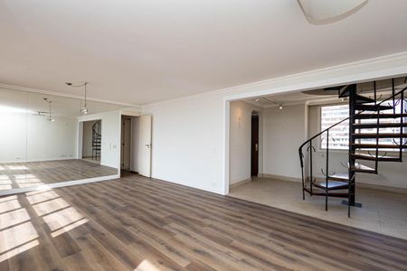 Apartamento à venda com 280m², 2 quartos e 3 vagasSala