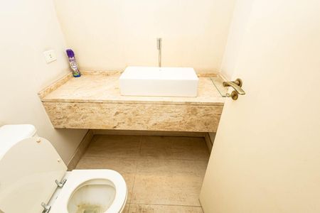 Apartamento à venda com 280m², 2 quartos e 3 vagasLavabo