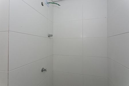 Apartamento à venda com 38m², 2 quartos e sem vaga Apartamento à venda com 38m², 2 quartos e sem vagaBanheiro