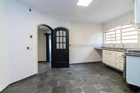 Casa à venda com 220m², 3 quartos e 3 vagasCozinha