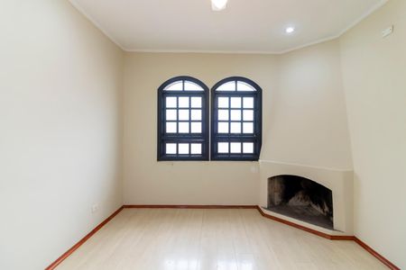 Casa à venda com 220m², 3 quartos e 3 vagasSuíte 1