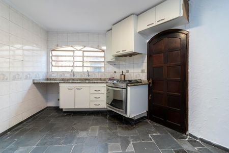 Casa à venda com 220m², 3 quartos e 3 vagasCozinha