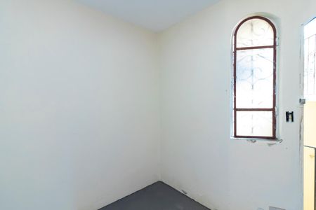 Casa à venda com 220m², 3 quartos e 3 vagasQuarto de Serviço