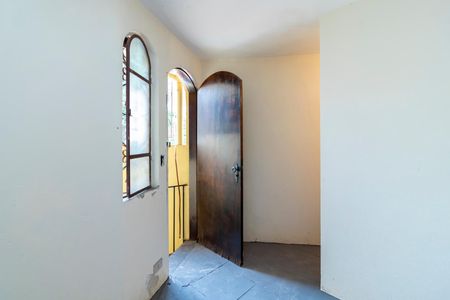 Casa à venda com 220m², 3 quartos e 3 vagasQuarto de Serviço