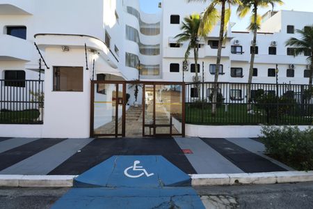 Apartamento para alugar com 300m², 3 quartos e 1 vaga Apartamento para alugar com 300m², 3 quartos e 1 vagaFachada