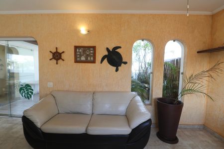 Apartamento para alugar com 300m², 3 quartos e 1 vaga Apartamento para alugar com 300m², 3 quartos e 1 vagaSala