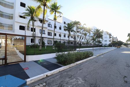 Apartamento para alugar com 300m², 3 quartos e 1 vaga Apartamento para alugar com 300m², 3 quartos e 1 vagaFachada