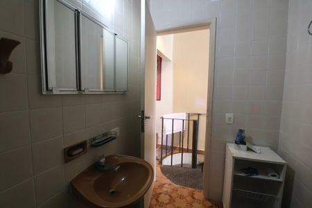 Apartamento para alugar com 300m², 3 quartos e 1 vaga Apartamento para alugar com 300m², 3 quartos e 1 vagaBanheiro Social