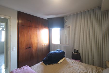 Apartamento à venda com 91m², 3 quartos e 1 vagaQiarto
