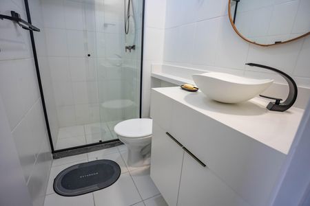 Apartamento à venda com 43m², 2 quartos e 1 vagaBanheiro Social