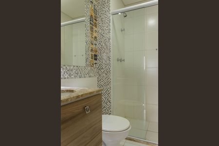 Apartamento à venda com 71m², 2 quartos e 1 vaga Apartamento à venda com 71m², 2 quartos e 1 vagaBanheiro