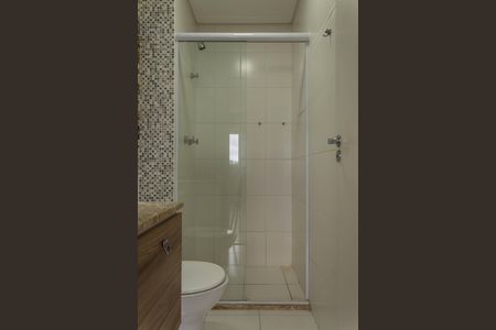 Apartamento à venda com 71m², 2 quartos e 1 vaga Apartamento à venda com 71m², 2 quartos e 1 vagaBanheiro