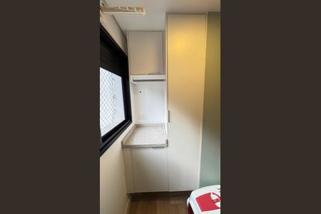 Apartamento à venda com 82m², 2 quartos e 2 vagas Apartamento à venda com 82m², 2 quartos e 2 vagasÁrea de Serviço