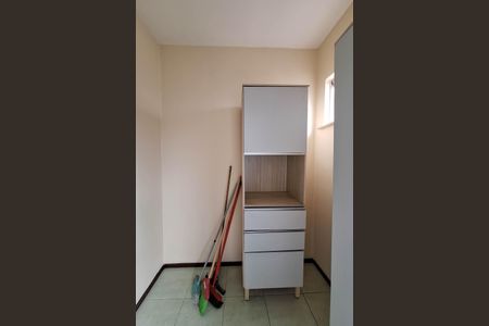 Apartamento à venda com 103m², 2 quartos e 1 vaga Apartamento à venda com 103m², 2 quartos e 1 vagaQuarto de Serviço