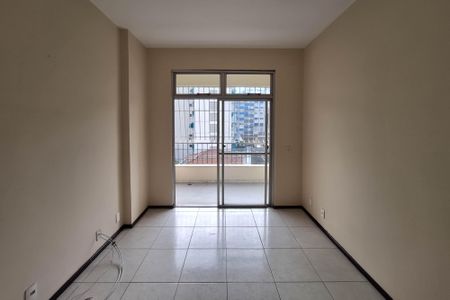 Apartamento à venda com 103m², 2 quartos e 1 vaga Apartamento à venda com 103m², 2 quartos e 1 vagaSala