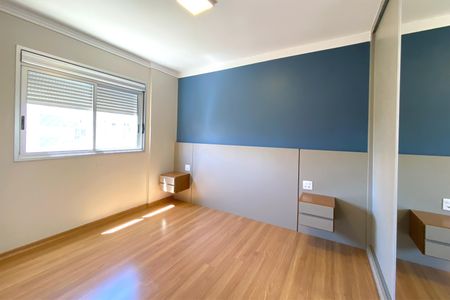 Apartamento à venda com 126m², 4 quartos e 3 vagas Apartamento à venda com 126m², 4 quartos e 3 vagasSuite