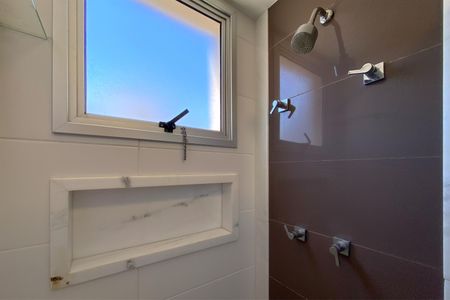 Apartamento à venda com 126m², 4 quartos e 3 vagas Apartamento à venda com 126m², 4 quartos e 3 vagasBanheiro da Suíte