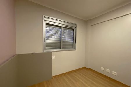 Apartamento à venda com 126m², 4 quartos e 3 vagas Apartamento à venda com 126m², 4 quartos e 3 vagasQuarto 2