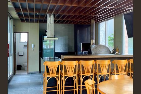 Apartamento à venda com 126m², 4 quartos e 3 vagas Apartamento à venda com 126m², 4 quartos e 3 vagasÁrea comum - Espaço Gourmet 2