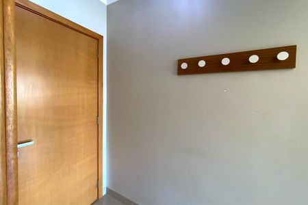 Apartamento à venda com 126m², 4 quartos e 3 vagas Apartamento à venda com 126m², 4 quartos e 3 vagasHall de Entrada