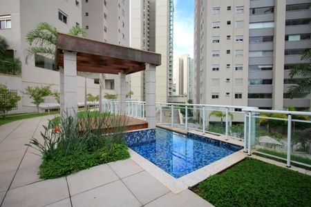 Apartamento à venda com 126m², 4 quartos e 3 vagas Apartamento à venda com 126m², 4 quartos e 3 vagasÁrea comum - Gazebo