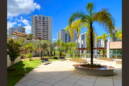 Apartamento à venda com 126m², 4 quartos e 3 vagas Apartamento à venda com 126m², 4 quartos e 3 vagasÁrea comum - Jardim