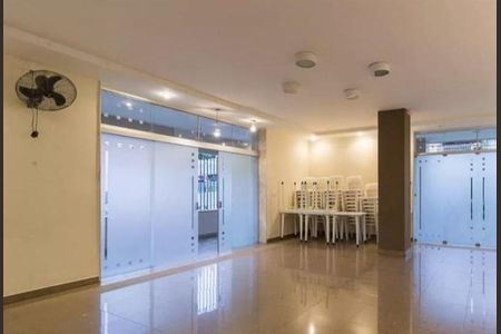 Apartamento à venda com 106m², 3 quartos e 1 vagaFoto 02