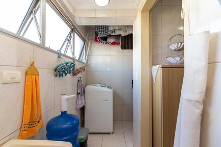 Apartamento à venda com 71m², 2 quartos e 2 vagas Apartamento à venda com 71m², 2 quartos e 2 vagasÁrea de Serviço