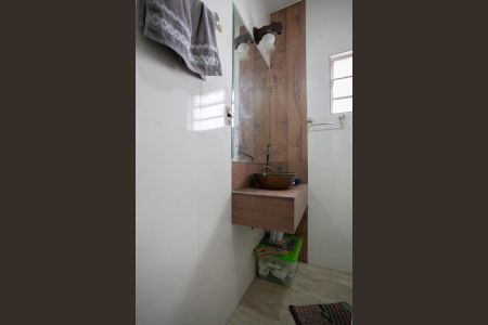 Casa à venda com 250m², 4 quartos e 3 vagas Casa à venda com 250m², 4 quartos e 3 vagasBanheiro da Suíte