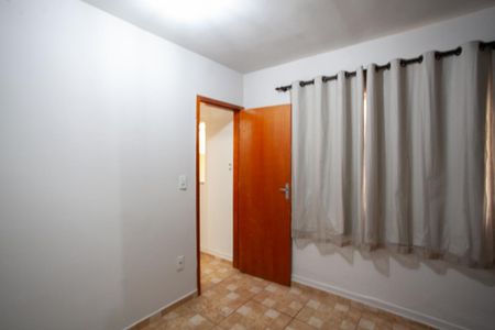 Casa à venda com 250m², 4 quartos e 3 vagas Casa à venda com 250m², 4 quartos e 3 vagasEdícula - Quarto