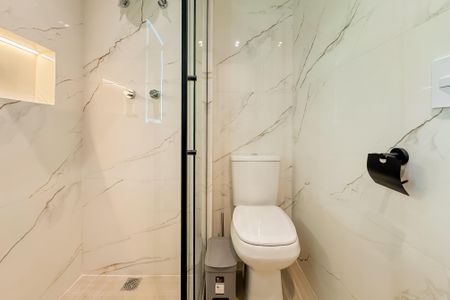 Studio à venda com 23m², 1 quarto e sem vaga Studio à venda com 23m², 1 quarto e sem vagaBanheiro