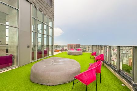 Studio à venda com 23m², 1 quarto e sem vaga Studio à venda com 23m², 1 quarto e sem vagaRooftop