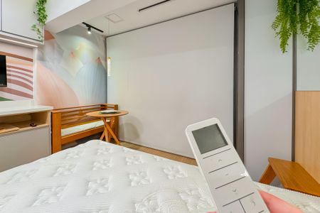 Studio à venda com 23m², 1 quarto e sem vaga Studio à venda com 23m², 1 quarto e sem vagaStudio - Cortina Elétrica