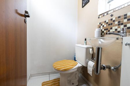 Casa à venda com 86m², 3 quartos e 2 vagas Casa à venda com 86m², 3 quartos e 2 vagasLavabo