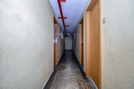 Apartamento à venda com 28m², 1 quarto e sem vaga