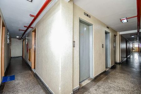 Apartamento à venda com 28m², 1 quarto e sem vaga