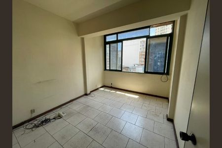 Apartamento à venda com 44m², 1 quarto e sem vaga