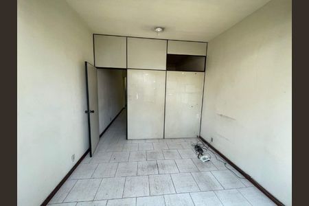 Apartamento à venda com 44m², 1 quarto e sem vaga