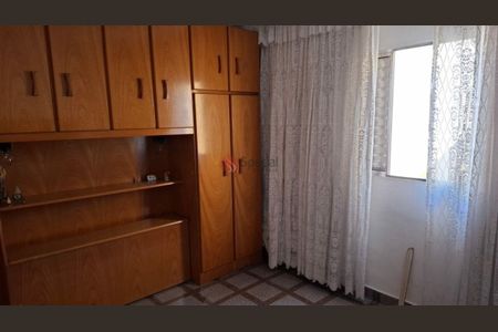Casa à venda com 93m², 2 quartos e 2 vagas
