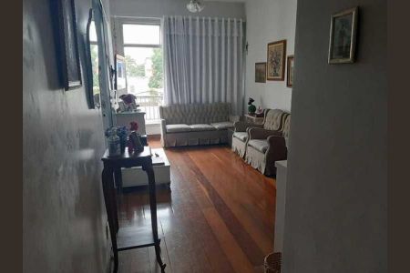 Apartamento à venda com 67m², 2 quartos e 1 vaga
