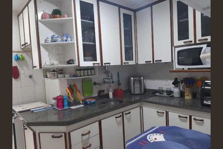 Apartamento à venda com 67m², 2 quartos e 1 vaga