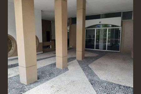 Apartamento à venda com 67m², 2 quartos e 1 vaga