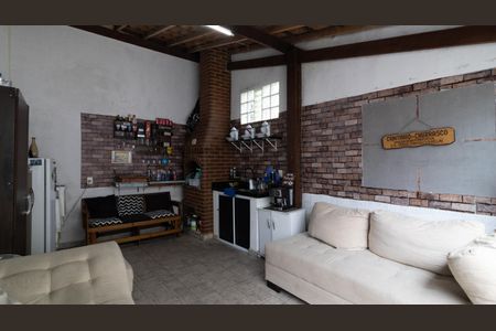 Casa à venda com 182m², 3 quartos e 4 vagasEspaço Gourmet