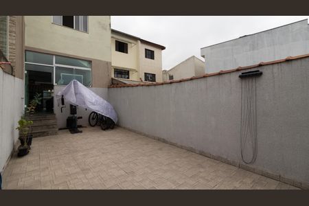 Casa à venda com 182m², 3 quartos e 4 vagasQuintal